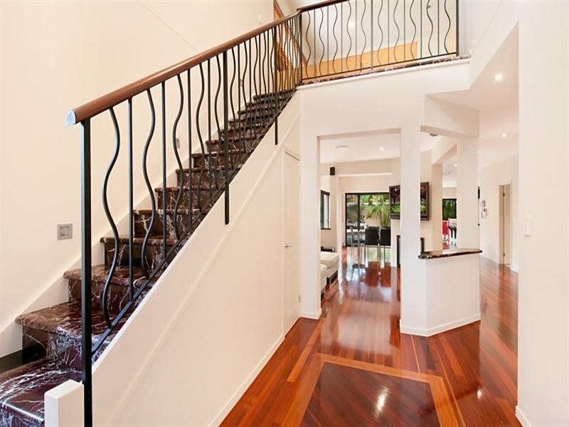 69 Nobby Parade, Miami QLD 4220