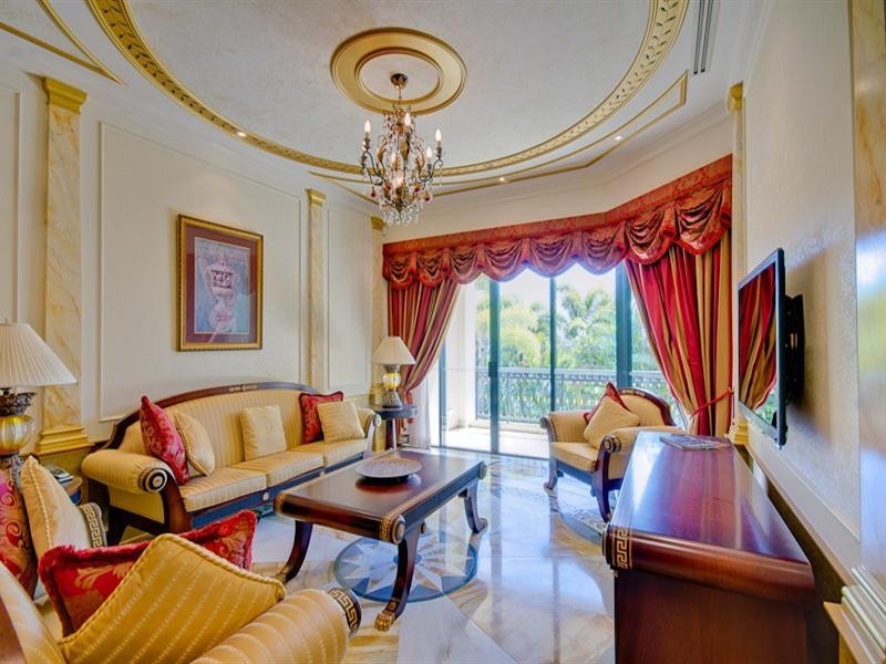 60 ‘Palazzo Versace’, 94 Seaworld Drive, Main Beach QLD 4217