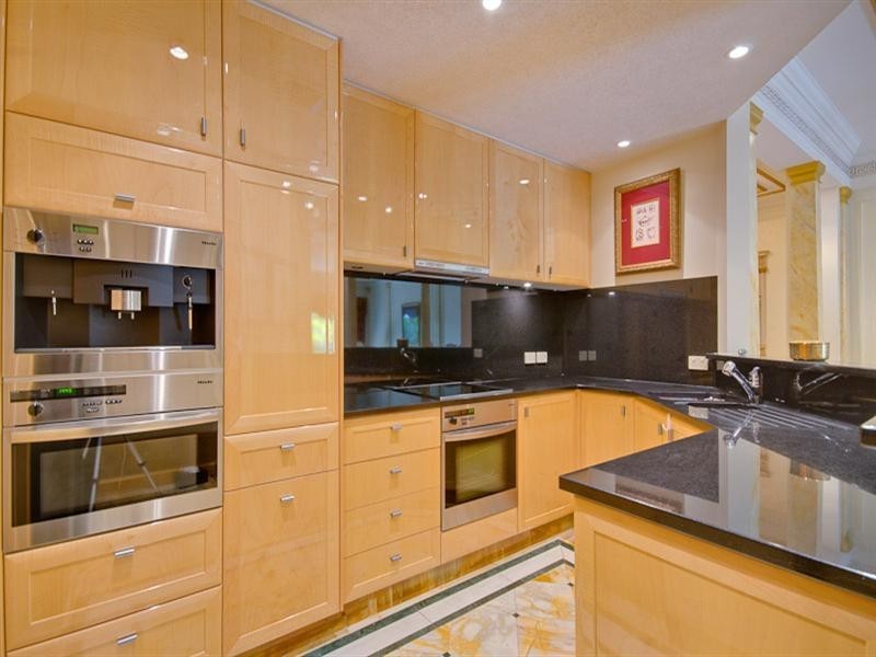 60 ‘Palazzo Versace’, 94 Seaworld Drive, Main Beach QLD 4217