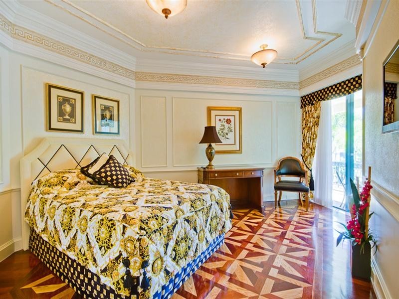 60 ‘Palazzo Versace’, 94 Seaworld Drive, Main Beach QLD 4217