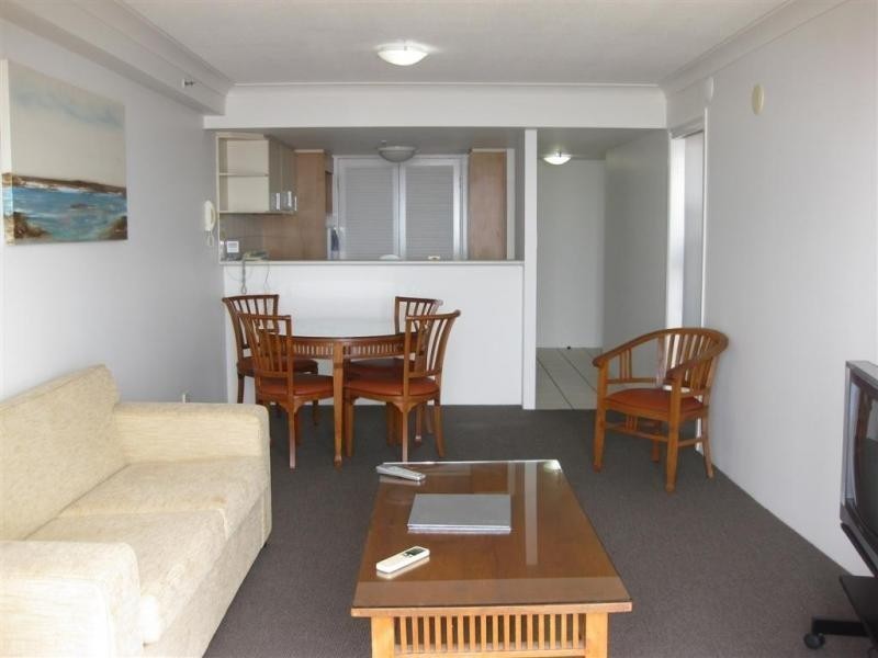 1094/2623 Gold Coast Highway, Broadbeach QLD 4218