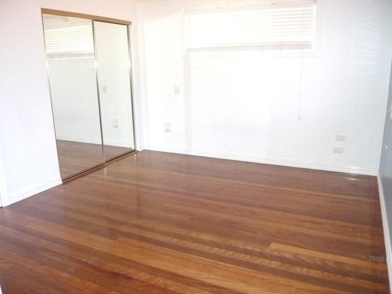 24 Alfred Street, Mermaid Beach QLD 4218