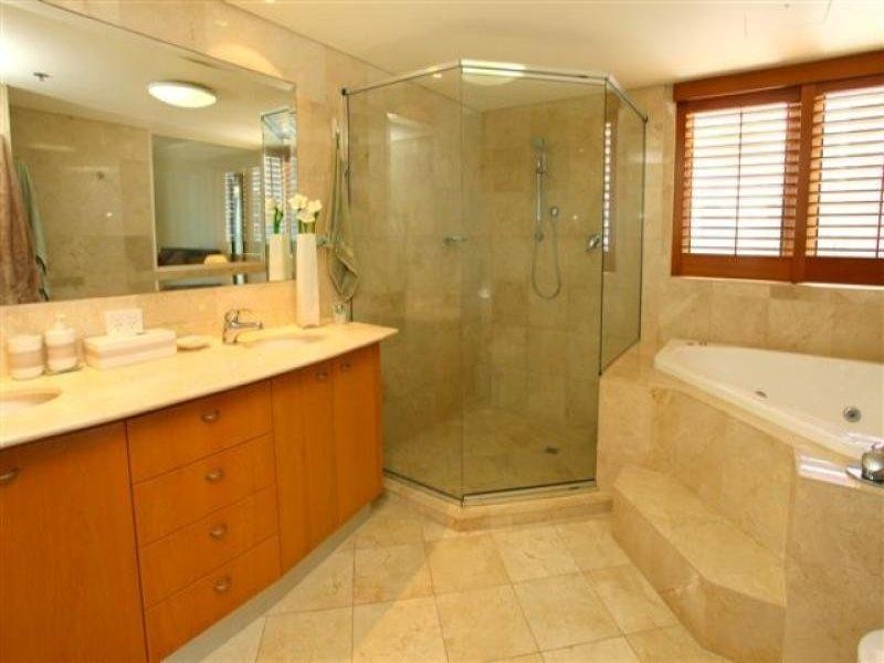 6A/74 Old Burleigh Road, Surfers Paradise QLD 4217