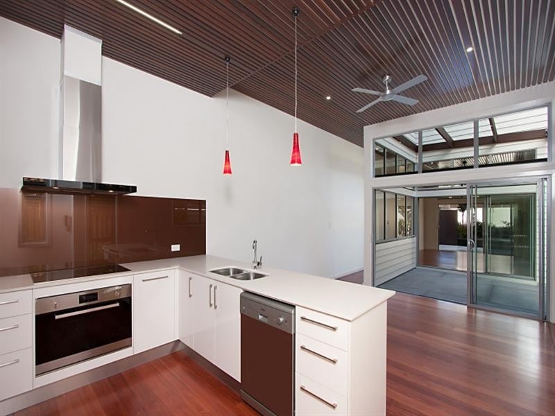 1 and 2/8 Stephens Street, Burleigh Heads QLD 4220