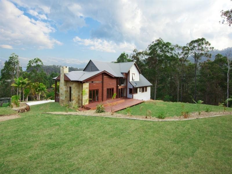 53 Camp Drive, Bonogin QLD 4213