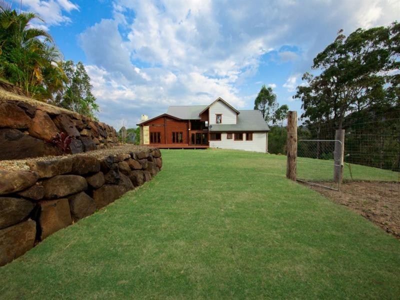 53 Camp Drive, Bonogin QLD 4213
