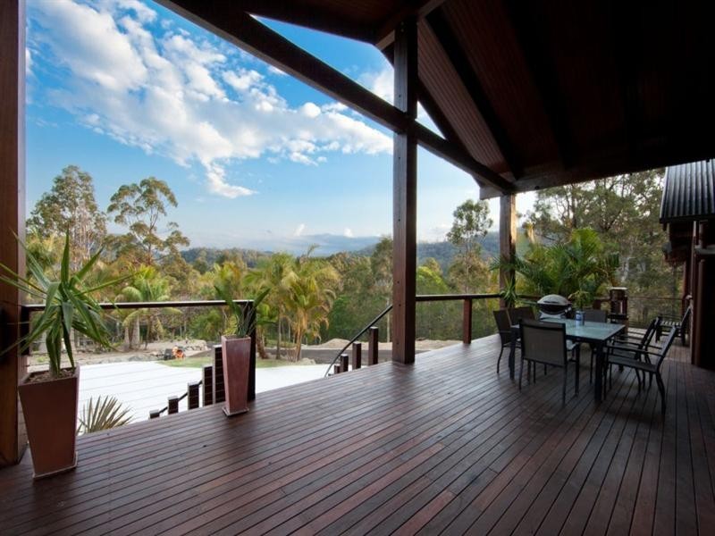 53 Camp Drive, Bonogin QLD 4213