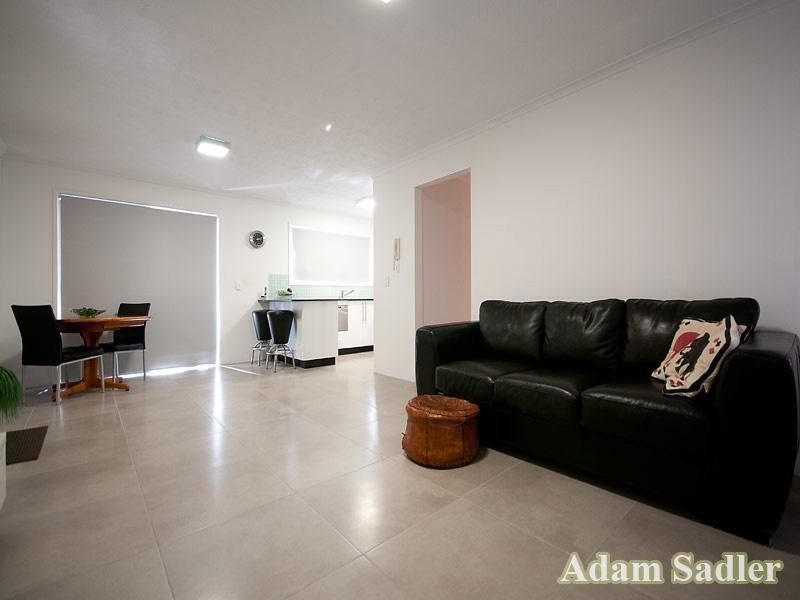 6 ‘Kona Court’, 23 Australia Avenue, Broadbeach QLD 4218