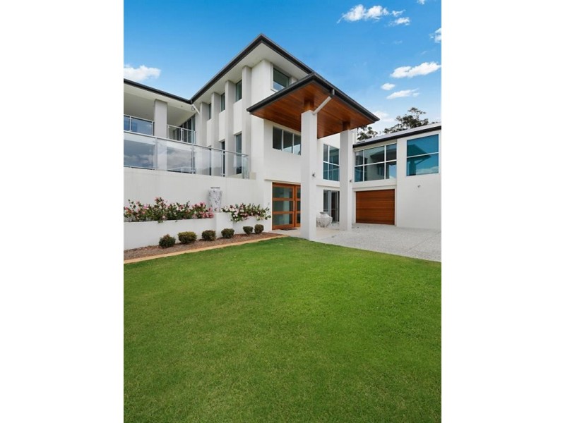 219 Crane Crescent, Nerang QLD 4211