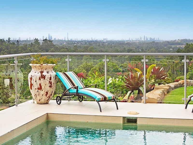 219 Crane Crescent, Nerang QLD 4211