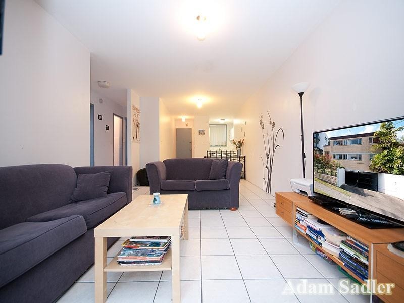 1 ‘Athena’, 21 First Avenue, Broadbeach QLD 4218