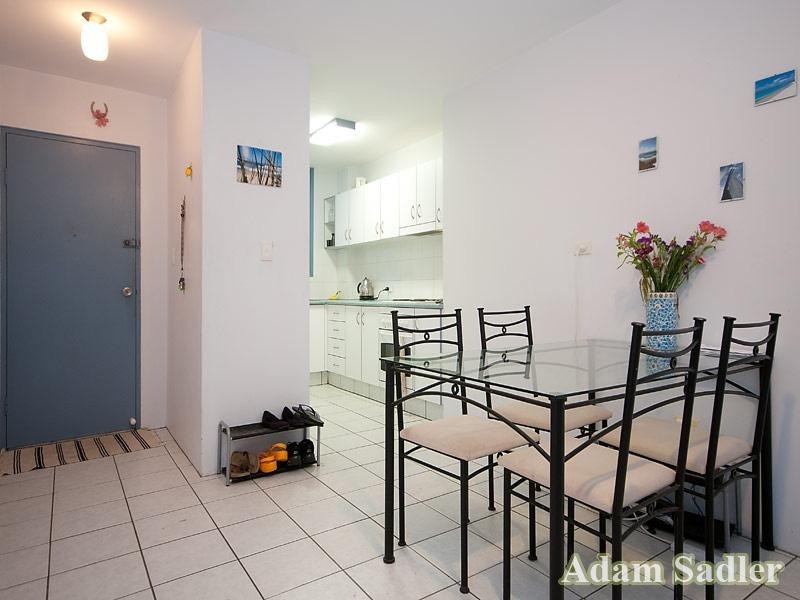 1 ‘Athena’, 21 First Avenue, Broadbeach QLD 4218