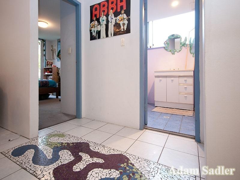 1 ‘Athena’, 21 First Avenue, Broadbeach QLD 4218