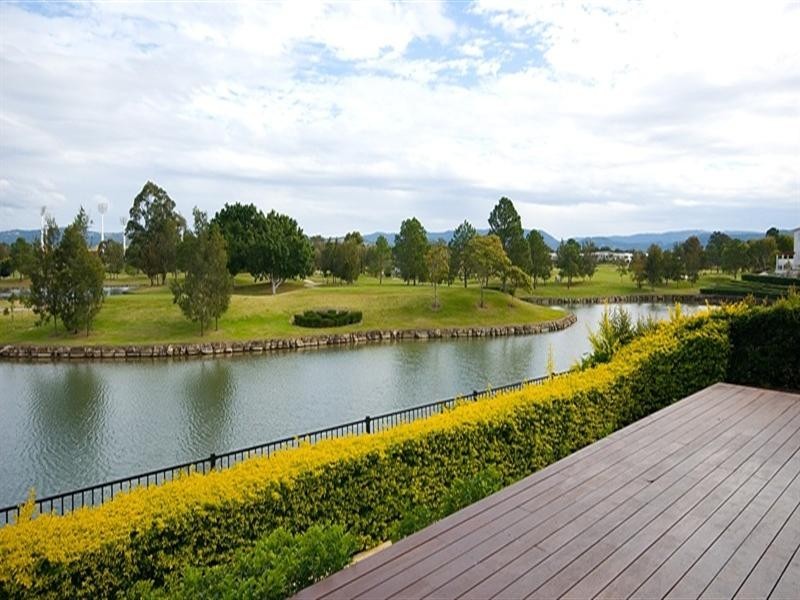 1029 Lakeview Terrace, Royal Pines, Benowa QLD 4217