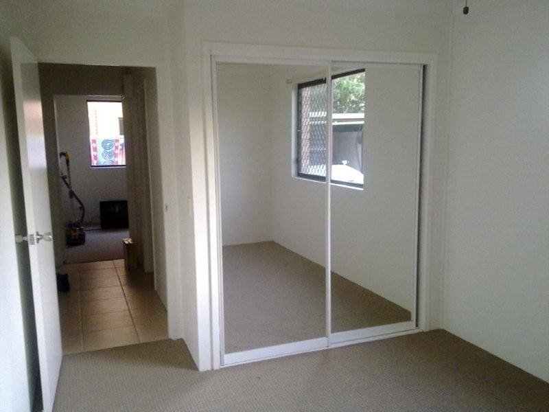 3/9 Christina Court, Mermaid Waters QLD 4218