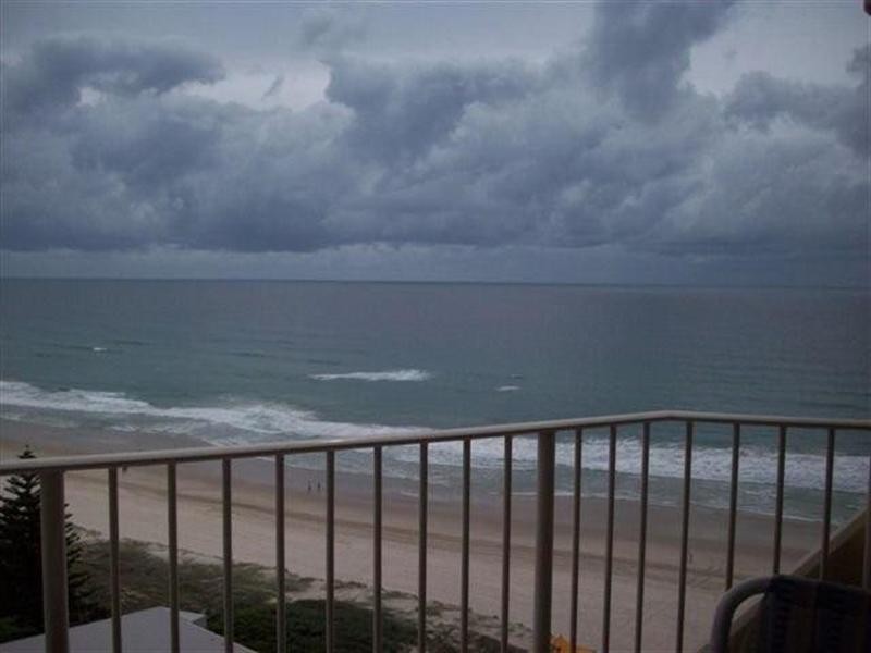 12D Breakers 50 Old Burleigh Road, Surfers Paradise QLD 4217