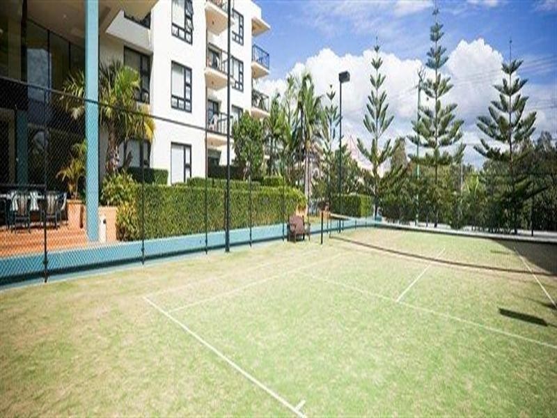 705/30 Neptune Surf Parade, Broadbeach QLD 4218