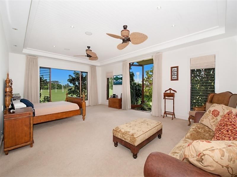 23 Maryland Avenue, Carrara QLD 4211