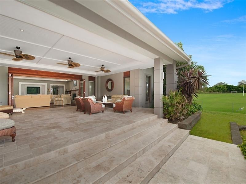 23 Maryland Avenue, Carrara QLD 4211