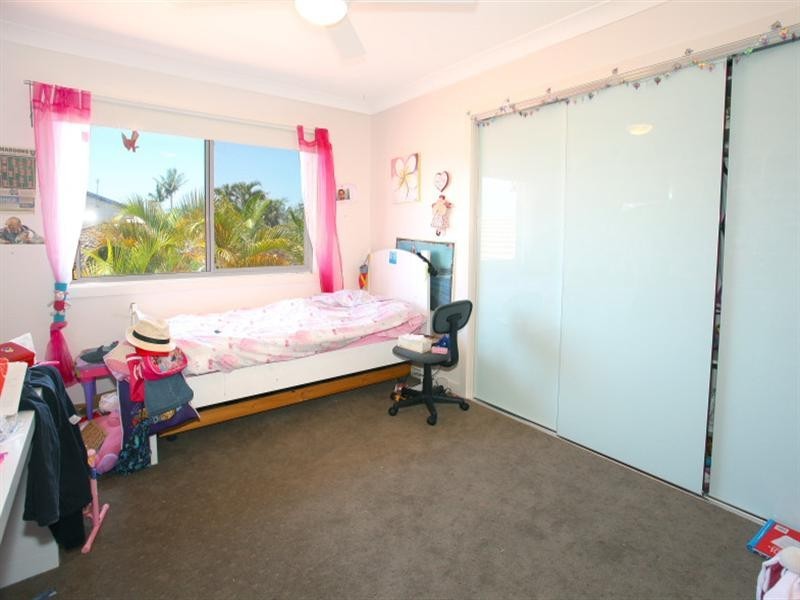 103 Cabana Boulevard, Benowa QLD 4217