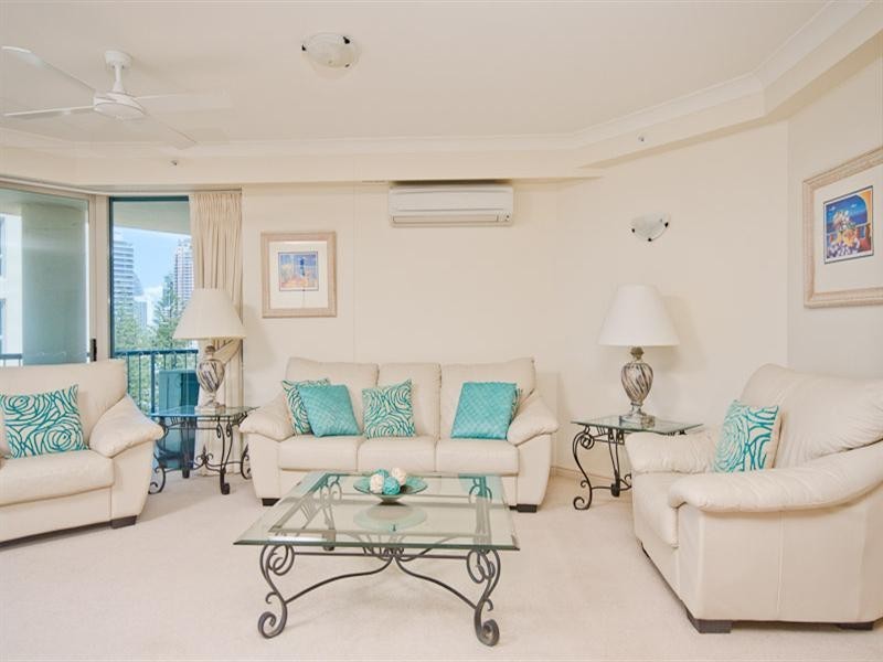 38 ‘Oceana’ 100 Old Burleigh Road, Broadbeach QLD 4218