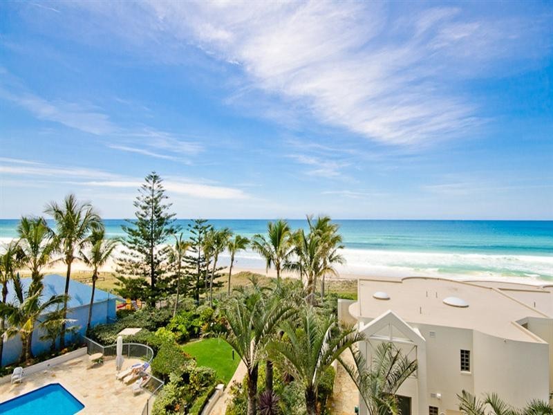 5C ‘La Sabbia’. 74 Old Burleigh Road, Surfers Paradise QLD 4217