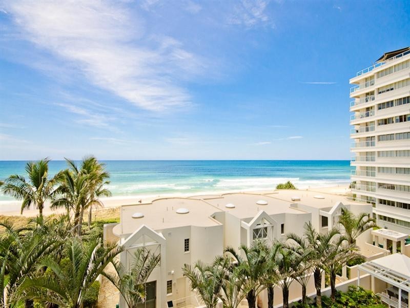 5C ‘La Sabbia’. 74 Old Burleigh Road, Surfers Paradise QLD 4217