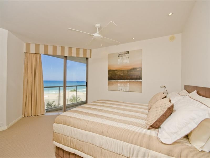 5C ‘La Sabbia’. 74 Old Burleigh Road, Surfers Paradise QLD 4217