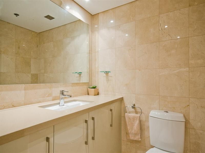 5C ‘La Sabbia’. 74 Old Burleigh Road, Surfers Paradise QLD 4217