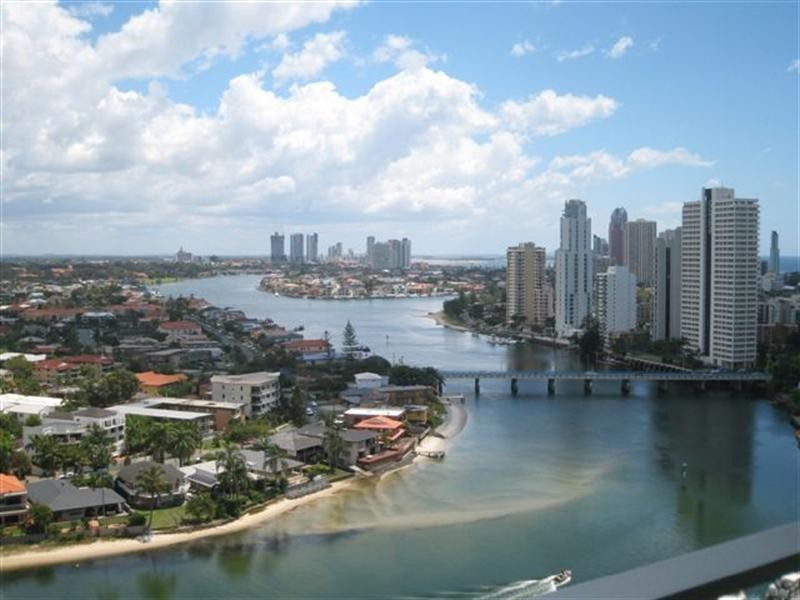 1901/4 Avalon Wahroonga Street, Surfers Paradise QLD 4217