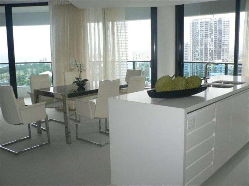 21507 Charles Avenue, Broadbeach Waters QLD 4218