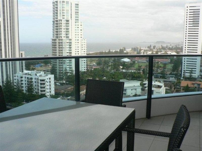 21507 Charles Avenue, Broadbeach Waters QLD 4218