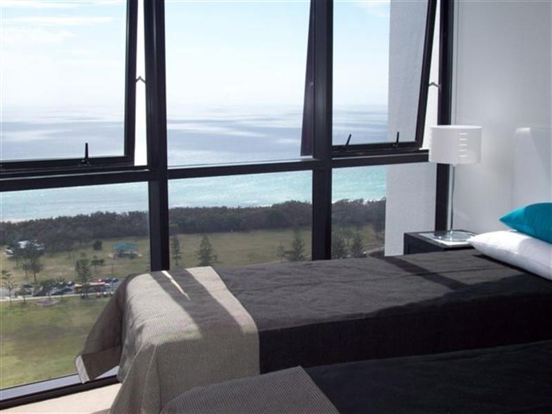 2705/22 Surf Parade, Broadbeach QLD 4218