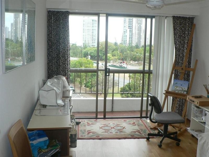 25 ‘Kings Row South’, 18 Commodore Drive, Surfers Paradise QLD 4217