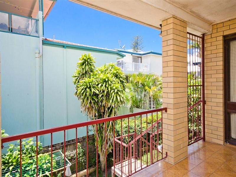 51 Seagull Avenue, Mermaid Beach QLD 4218