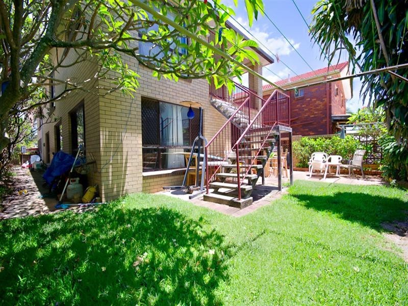 51 Seagull Avenue, Mermaid Beach QLD 4218