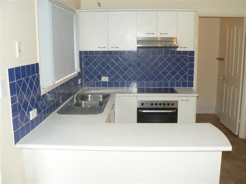 8/31 Archipelago Street, Pacific Pines QLD 4211