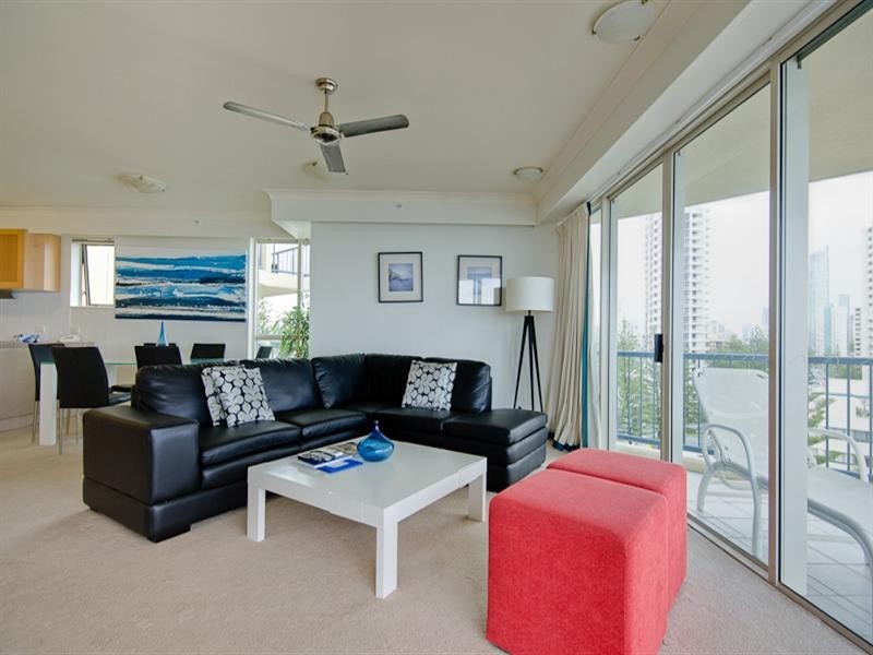 40 ‘Oceana’ 100 Old Burleigh Road, Broadbeach QLD 4218