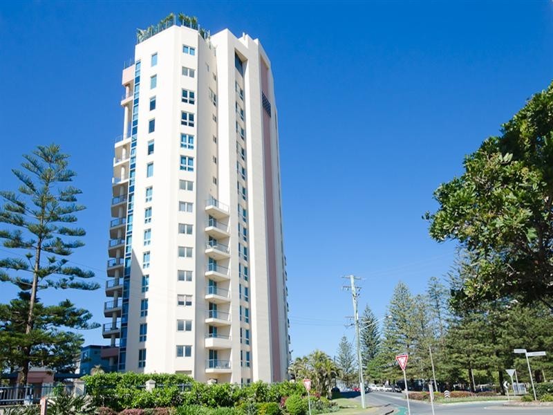 40 ‘Oceana’ 100 Old Burleigh Road, Broadbeach QLD 4218