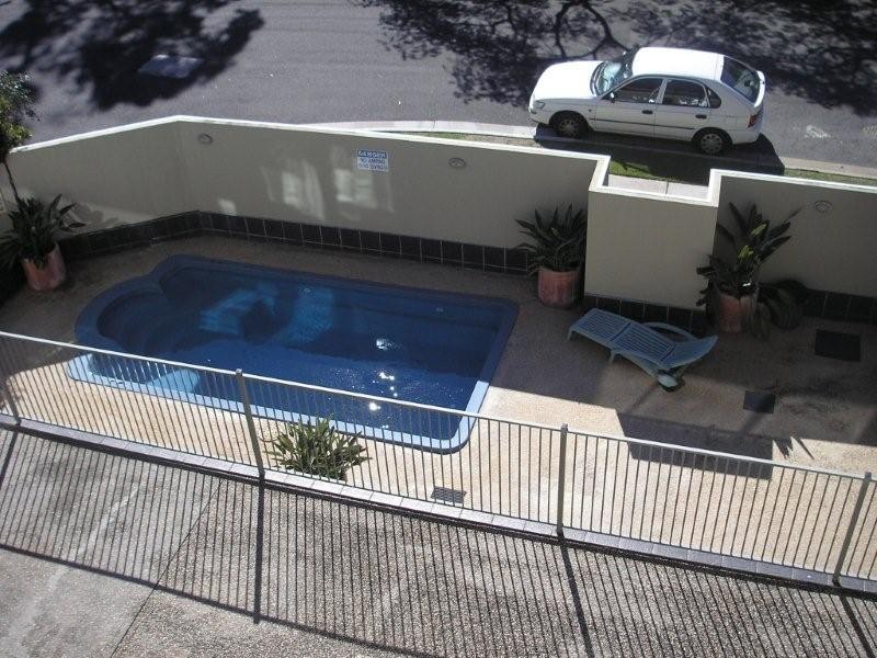 12/18-20 Rose Street, Southport QLD 4215