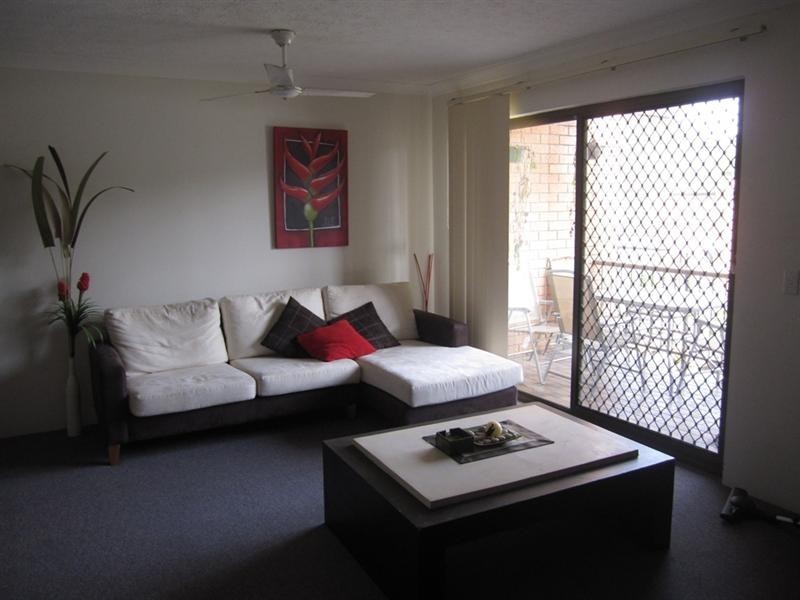 5/38 Duet Drive, Mermaid Waters QLD 4218