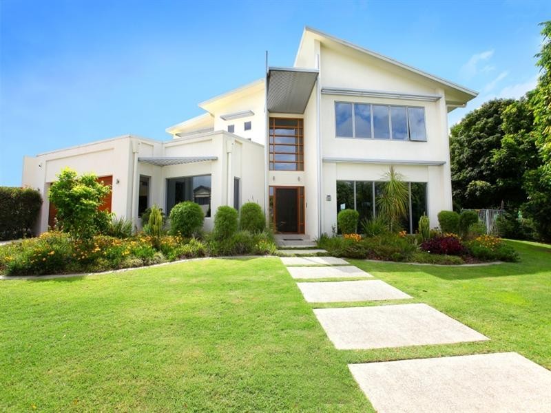 52 Lakelands Drive, Merrimac QLD 4226