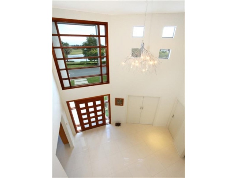 52 Lakelands Drive, Merrimac QLD 4226