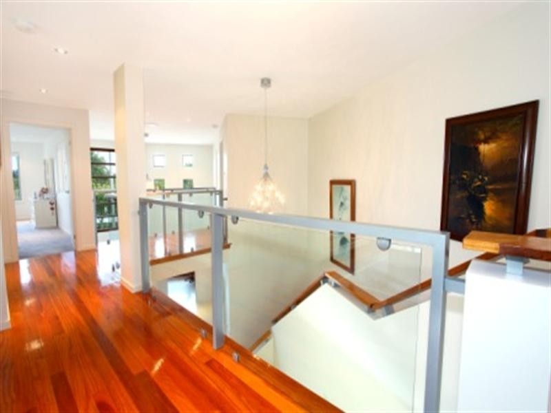 52 Lakelands Drive, Merrimac QLD 4226