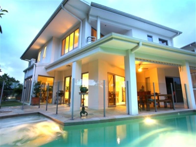 52 Lakelands Drive, Merrimac QLD 4226