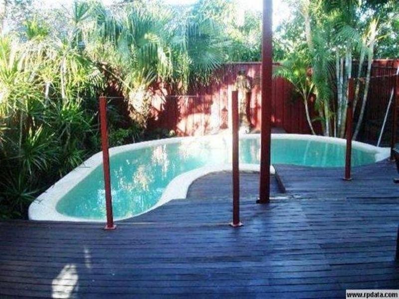 250 Benowa Road, Benowa QLD 4217