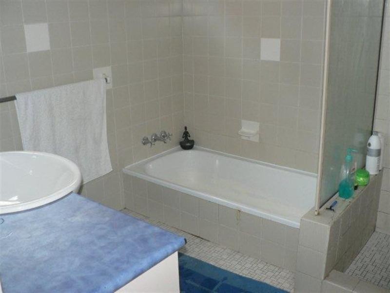 250 Benowa Road, Benowa QLD 4217