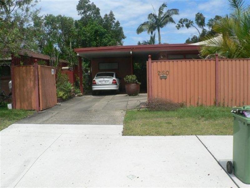 250 Benowa Road, Benowa QLD 4217