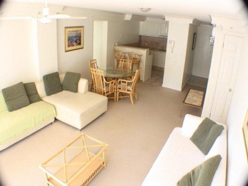 9/7 Elkhorn Avenue, Surfers Paradise QLD 4217