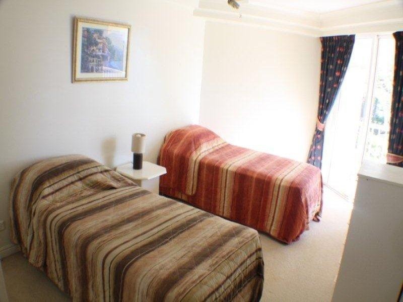 9/7 Elkhorn Avenue, Surfers Paradise QLD 4217